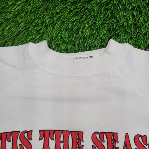 Vintage Daffy-Duck Sweatshirt Womens Large 23x23 Christmas - Picture 11 of 14